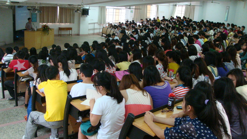 福州大学yl88858永利集团院长庄穆教授来我院讲学2.jpg